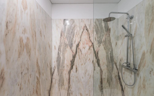 Guestready - A Moment in Time 3