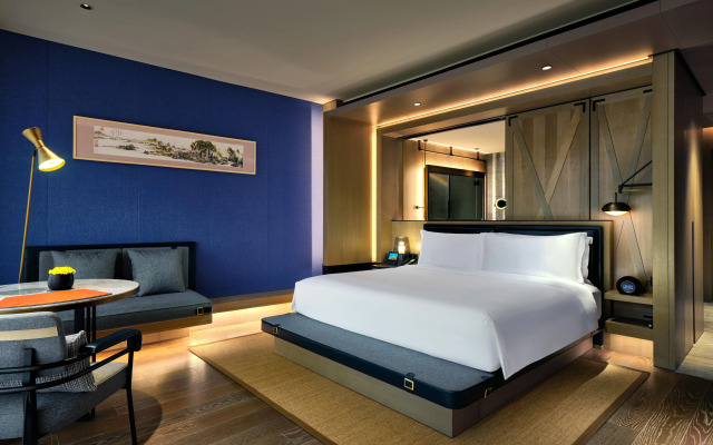 InterContinental Shanghai Wonderland by IHG