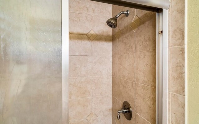 Keauhou Kona Surf & Racquet Club 2103