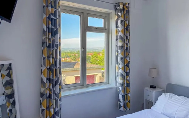 Glastonbury Hill Escape