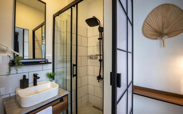 The Easy Rooms Verandah