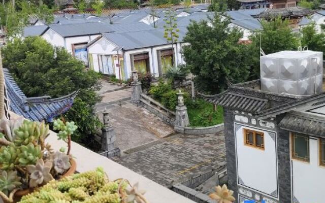 Jianyi Homestay (Dali Ancient City Branch)