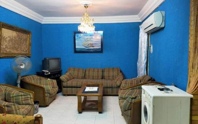 apartment 45 St.