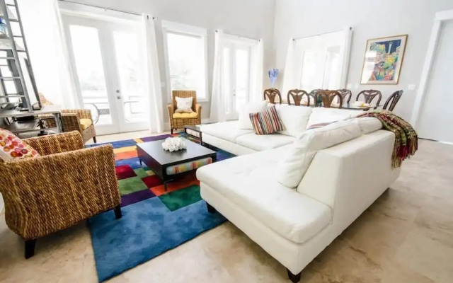 Bella Beach House
