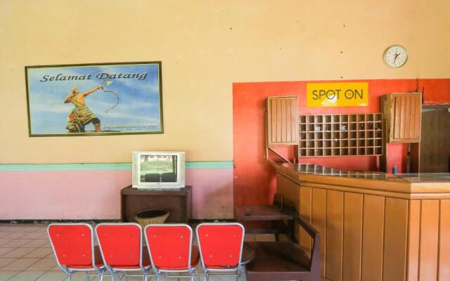 OYO 2465 Hotel Raung View