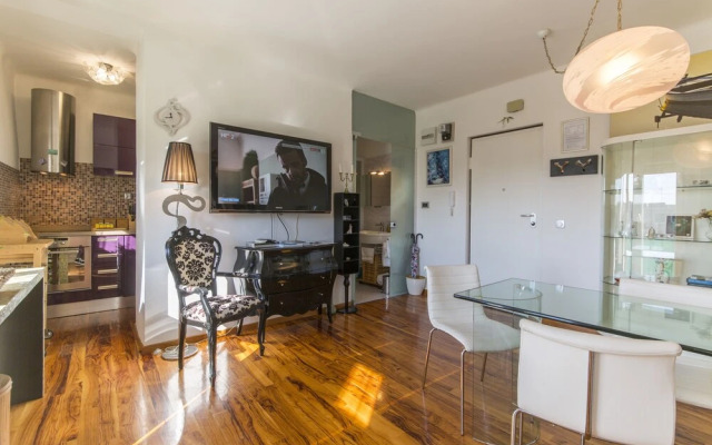Tifani Apartment