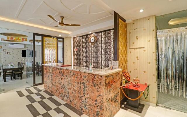 OYO Townhouse 516 Hotel N Suites