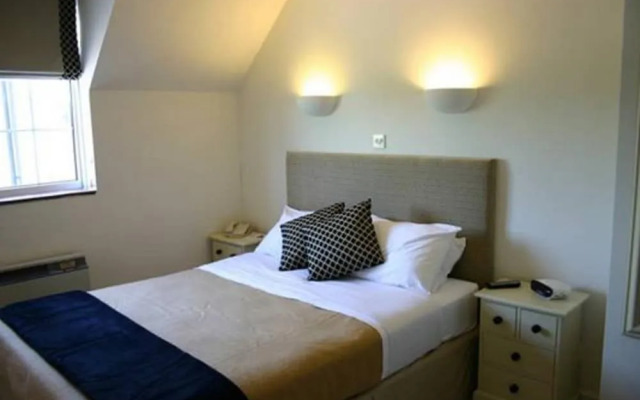 The Peacock Country Inn