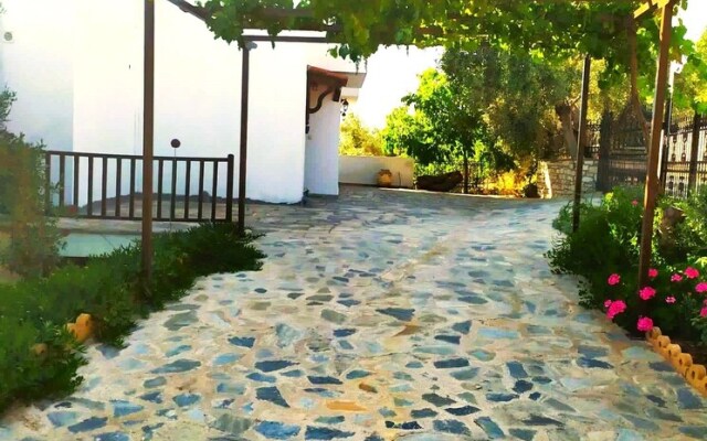 Villa Leonidas GreeceFiloxenia