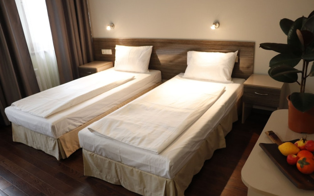 Root Hotel Old Town