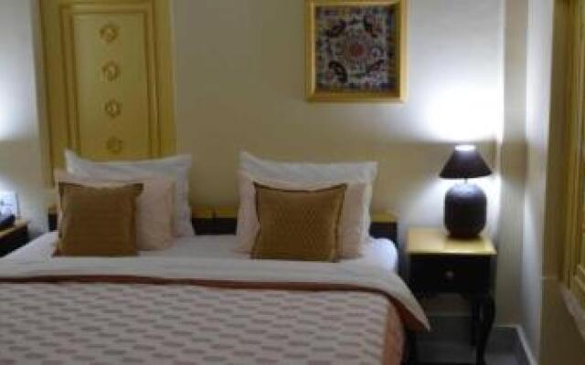 Hotel Himmat Niwas