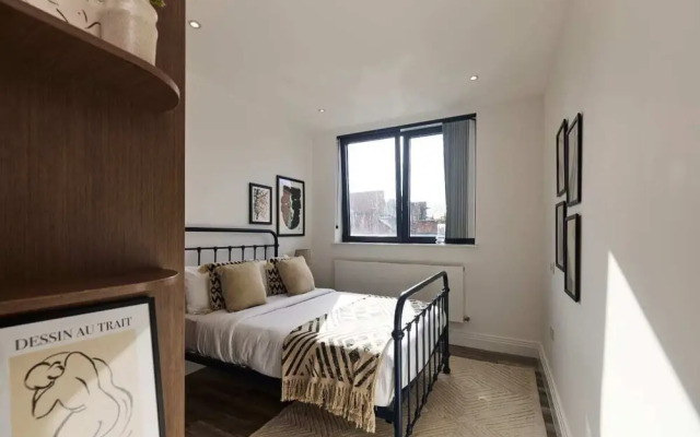 The Harlesden Place - Modern 3bdr Flat With Balcony