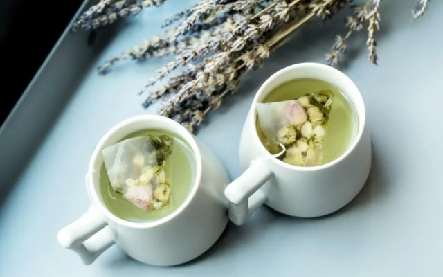 Lavande Hotel Heyuan Wanlongcheng