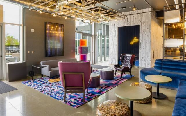 Aloft Austin Airport