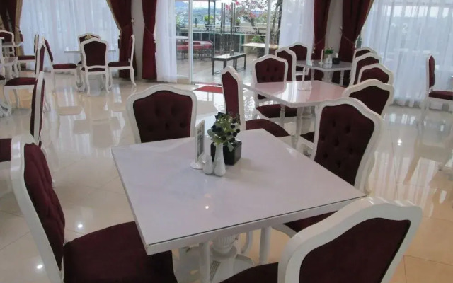 Hotel Alodia Powered by Archipelago