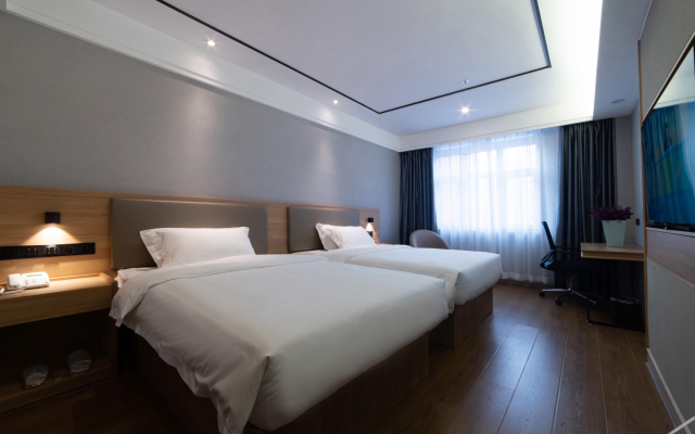 GreenTree Inn Express Hotel Altay Airport