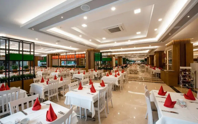 Side Star Park - All Inclusive