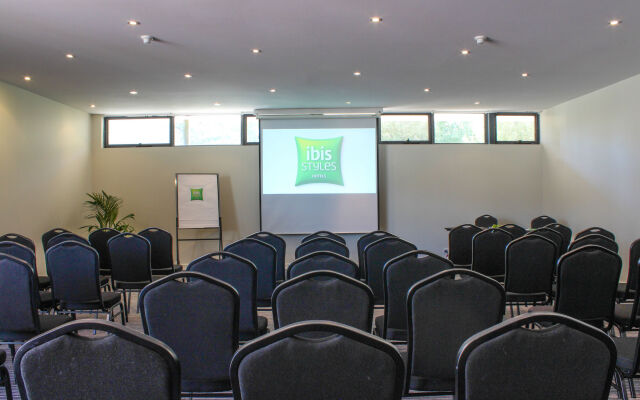 ibis Styles Canberra Eaglehawk