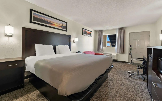 Quality Inn & Suites Dublin