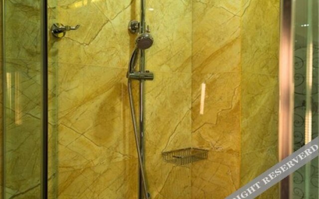 Yun Shang Si Ji Hotel (Runcheng Store, wanda plaza, Kunming)