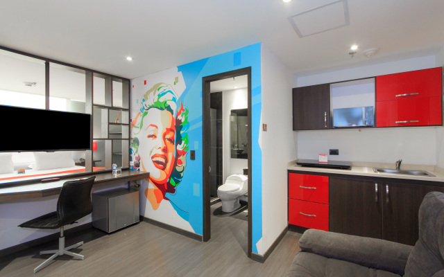 Pop Art Hotel Tocancipá y Centro de Convenciones