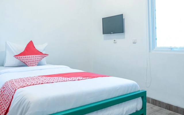 Oyo 488 Tekno Residence