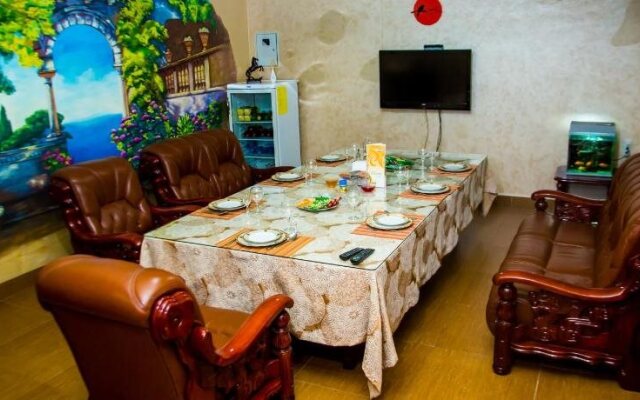 Altair Hotel