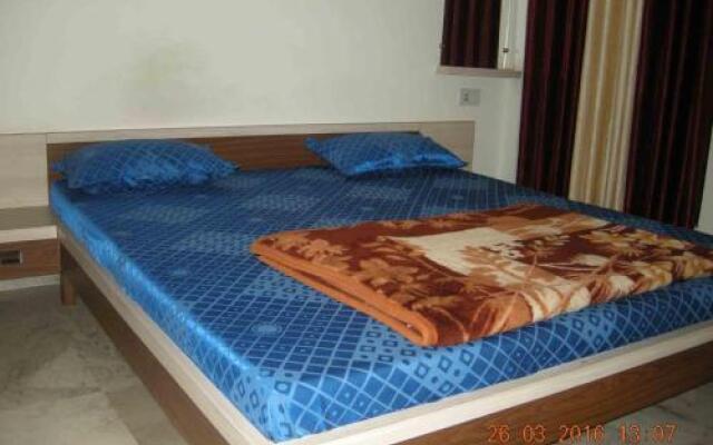 Sadhna Guest House