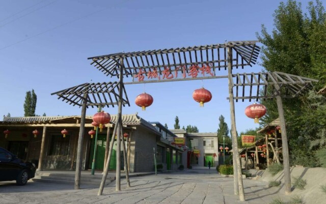 Ancient City Dragon Gate Inn