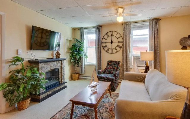 Downtown Mayville Condo: Walk to Chautauqua Lake!
