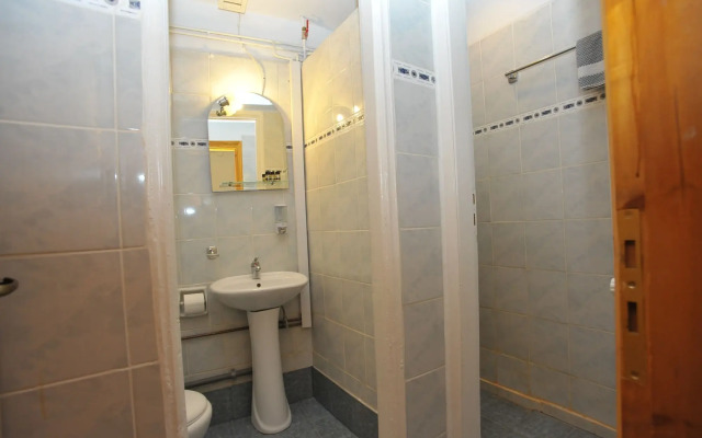 Hera Hotel