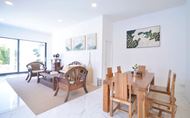 Villa with Shared Pool in Central Pattaya - Palmc17