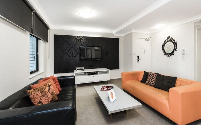 Sky Gardens Sunset River View Netflix Wine Parking