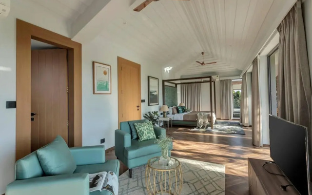 Villa Polaris by Hireavilla 4BR w Pvt Heated Pool