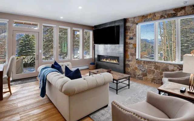Sun Vail 14a 3 Bedroom Condo by RedAwning