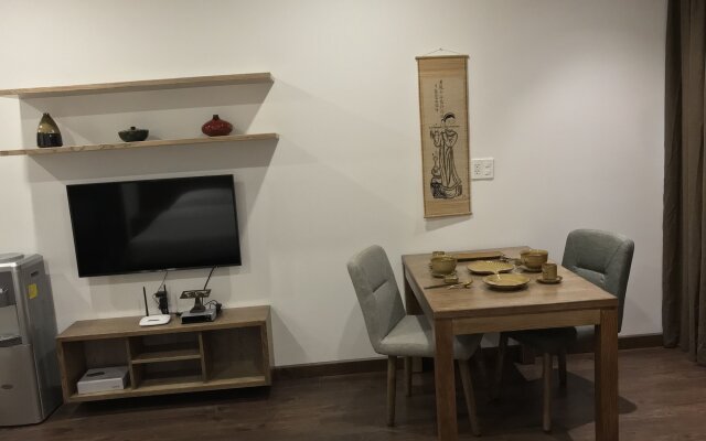 The Bloom Pham Viet Chanh - Modern Living Space in Saigon - A Top Choice for Western Travelers