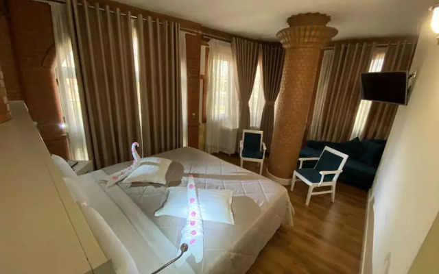 The Red Bricks Hotel
