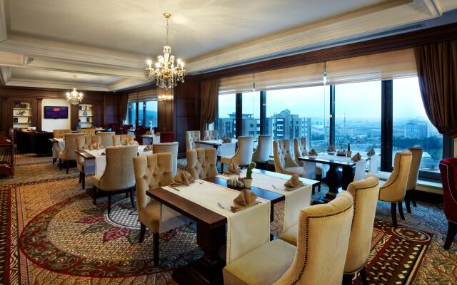 Crowne Plaza Hotel Istanbul - Asia, an IHG Hotel