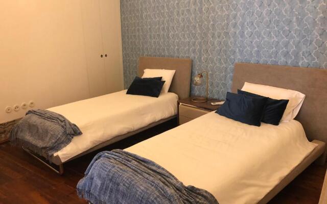 Living Chiado By Friendly Moments