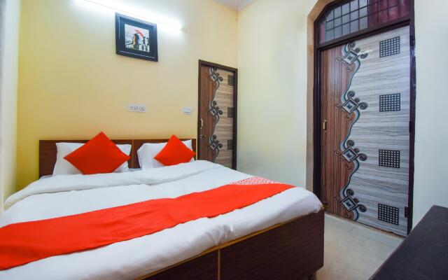 OYO 67289 Hotel Kaushik