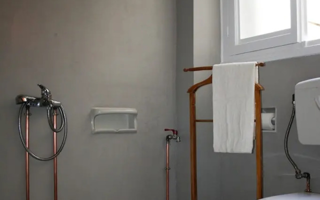 Neoclassical ART-House Bhive