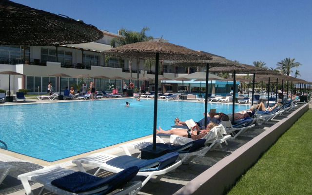 Dodeca Sea Resort by Forum Hotels