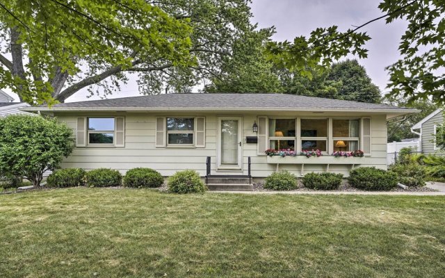 Charming Rochester Home - 2 Mi to Mayo Clinic!