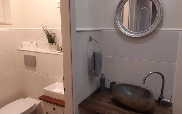 Ady Apartman