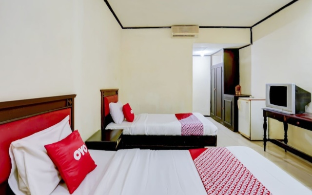 Hotel Lumajang New by OYO Rooms – Guest Rooms – Lumajang