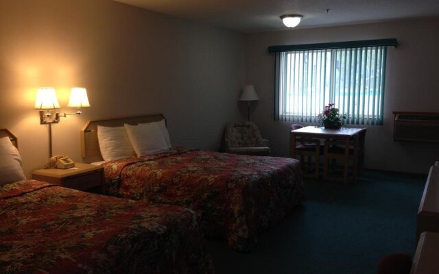 Timberland Inn & Suites