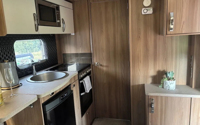 4 Guests - Pet Friendly - Durham Caravan Retreat