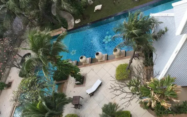 Palm Pavillion Huahin