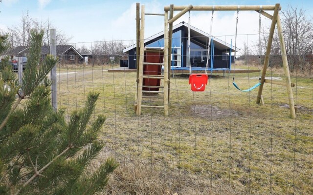 10 Person Holiday Home in Brovst