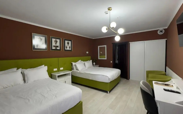 Marabou Resort